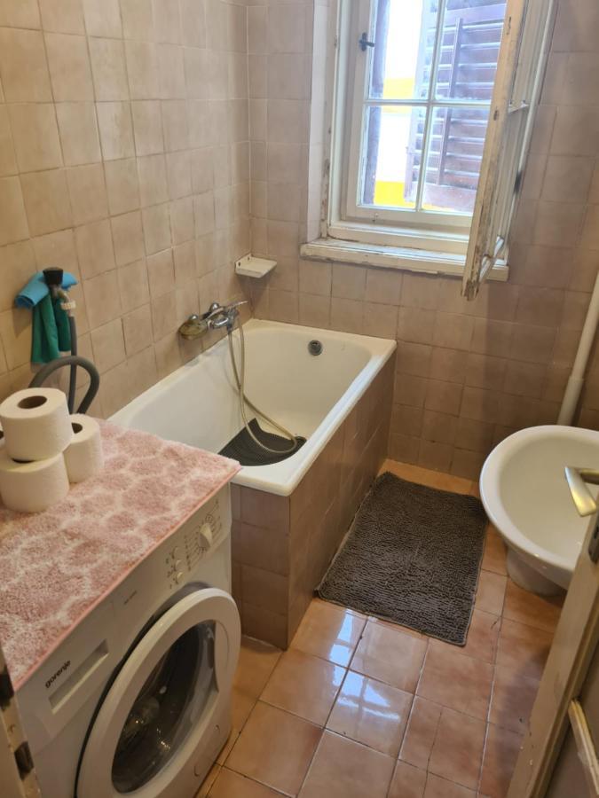 Rooms Jenifer Сплит Екстериор снимка