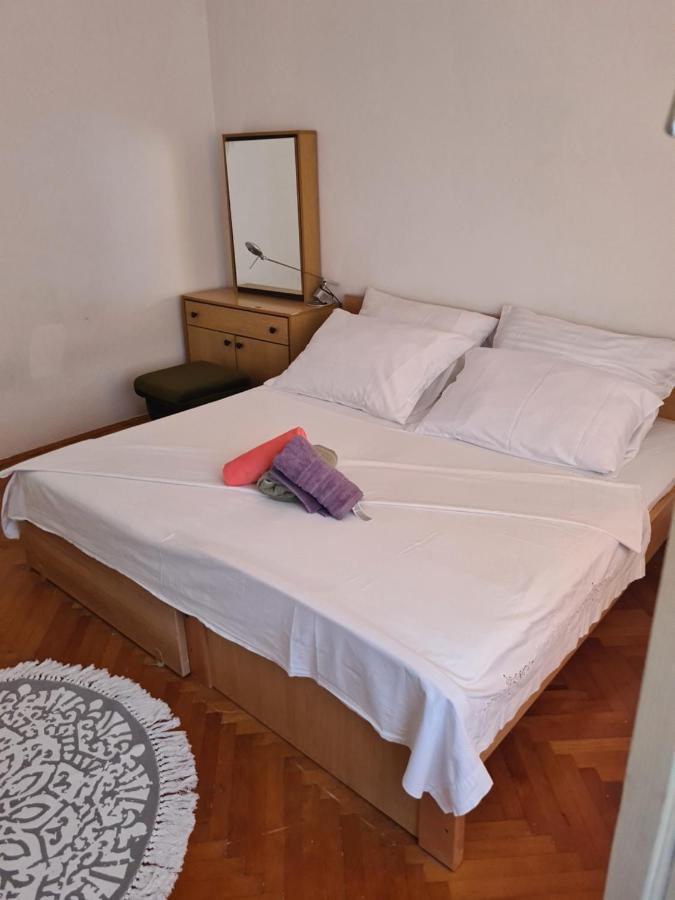 Rooms Jenifer Сплит Екстериор снимка